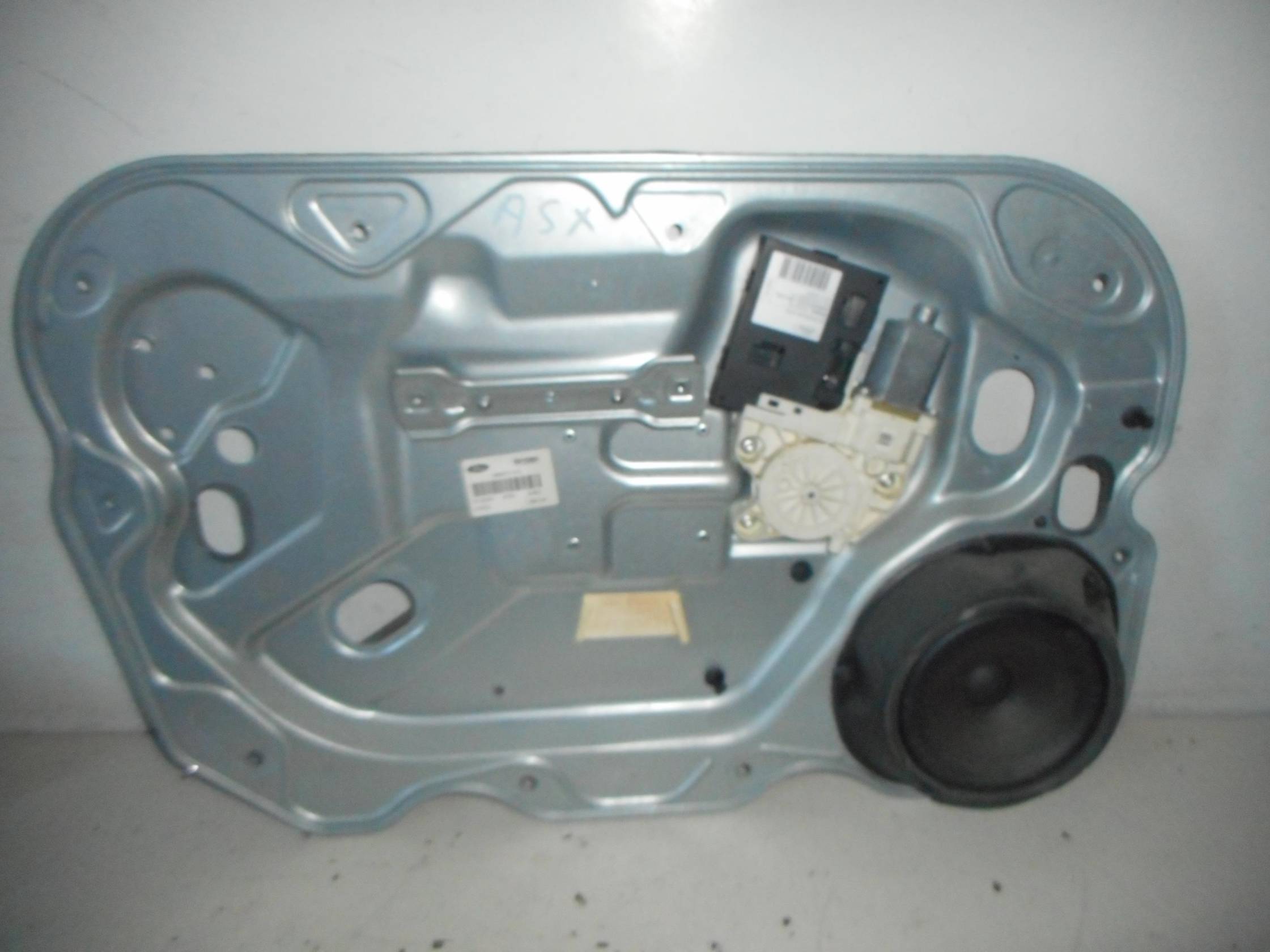 Alzacristallo elettr. porta ant. sx.